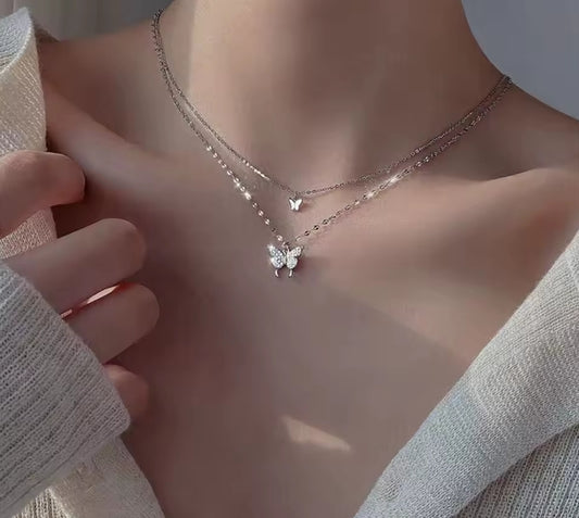 Collana a farfalla